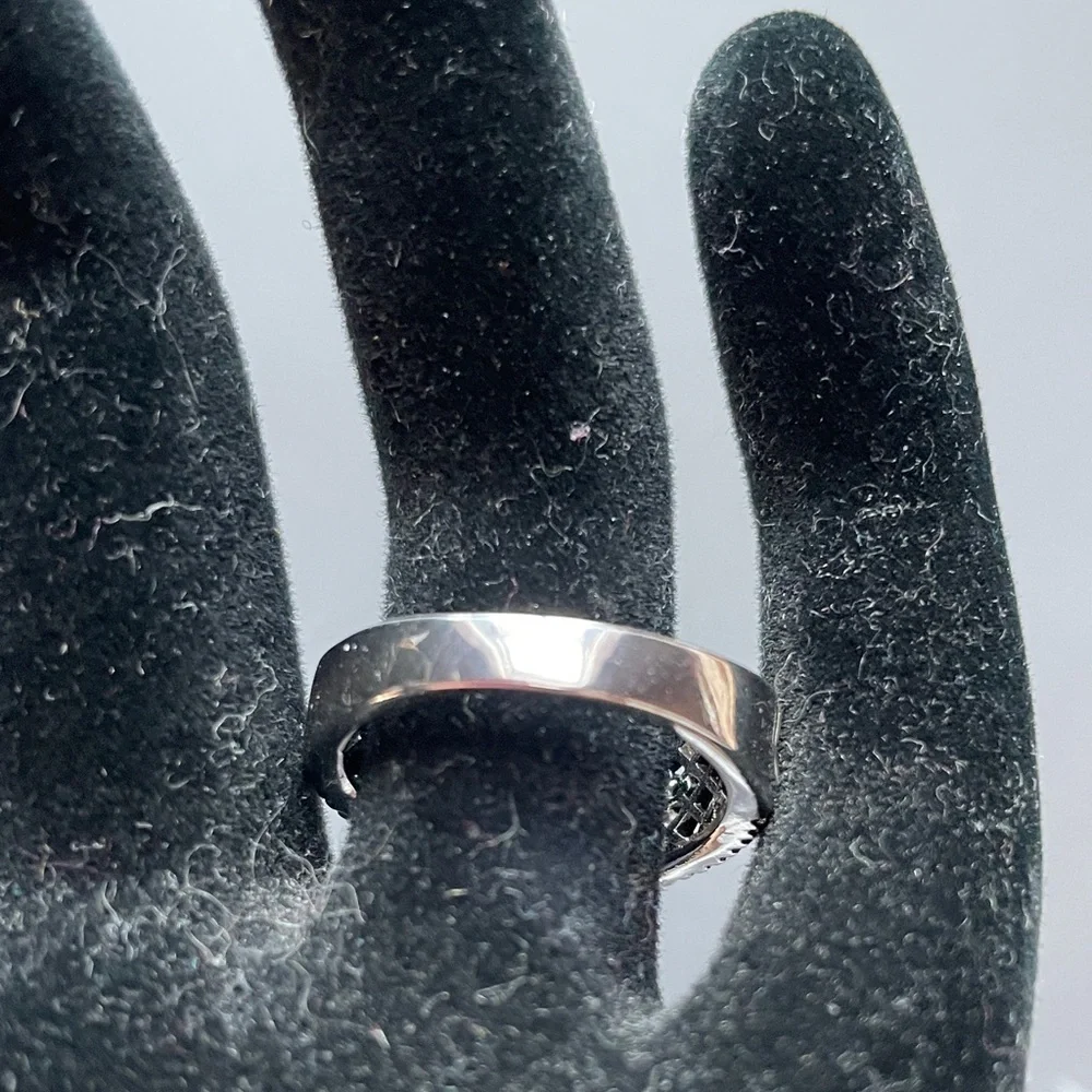 Sterling 8 Corset Inspired Women's Ring - Picture 2 of 5